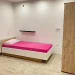 4 * Bihać