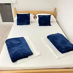 4 Apartament *